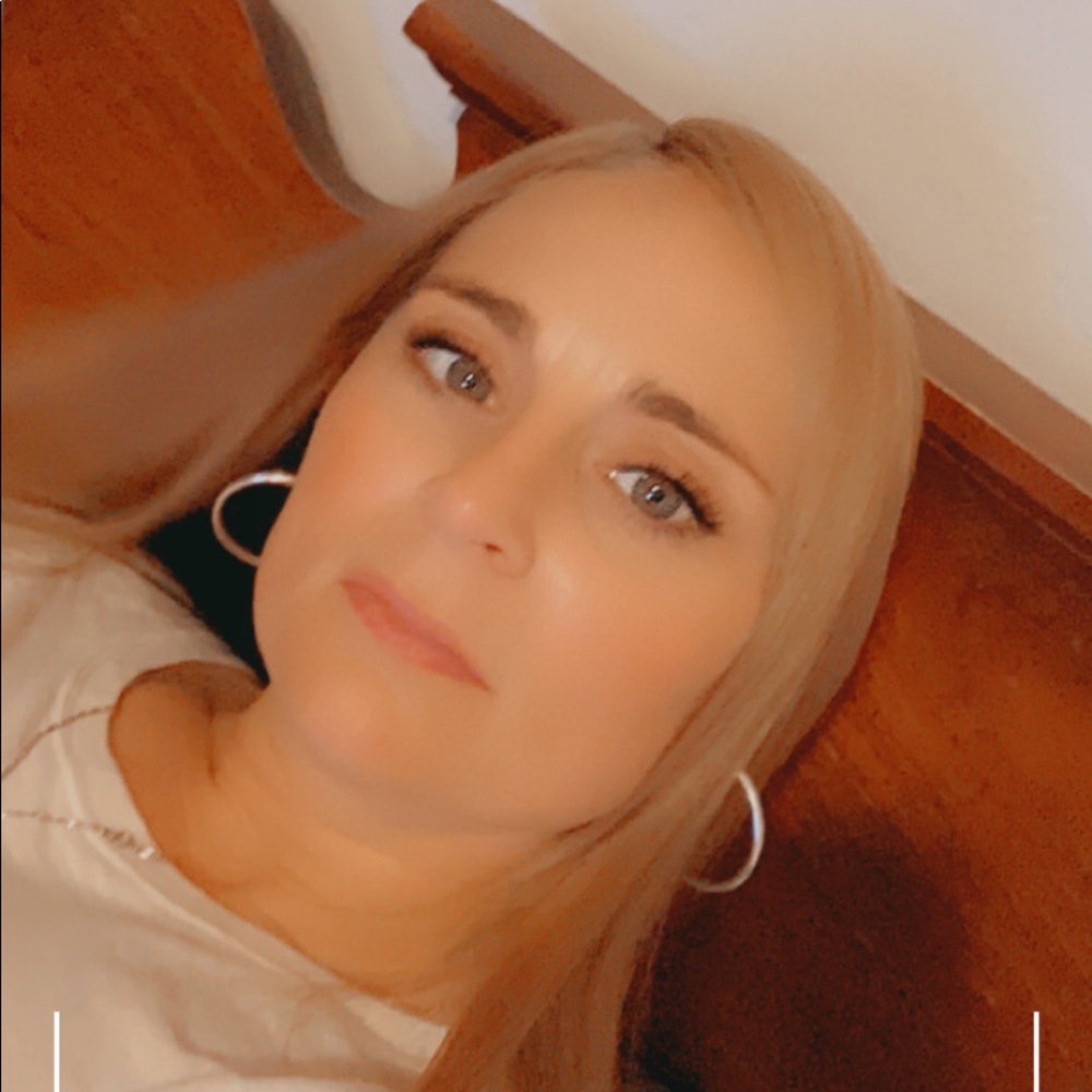 Meet your Posher, Roxane